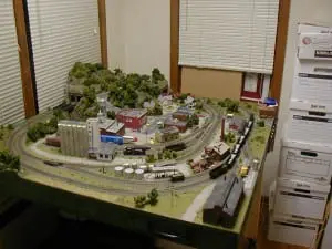 Incredible N Scale Model Train Image 1