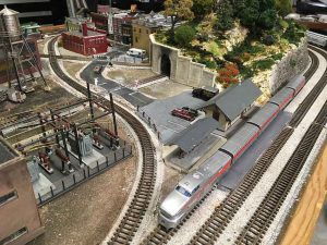 Jayson's 3' X 5' Outstanding N Scale Model Train Layout